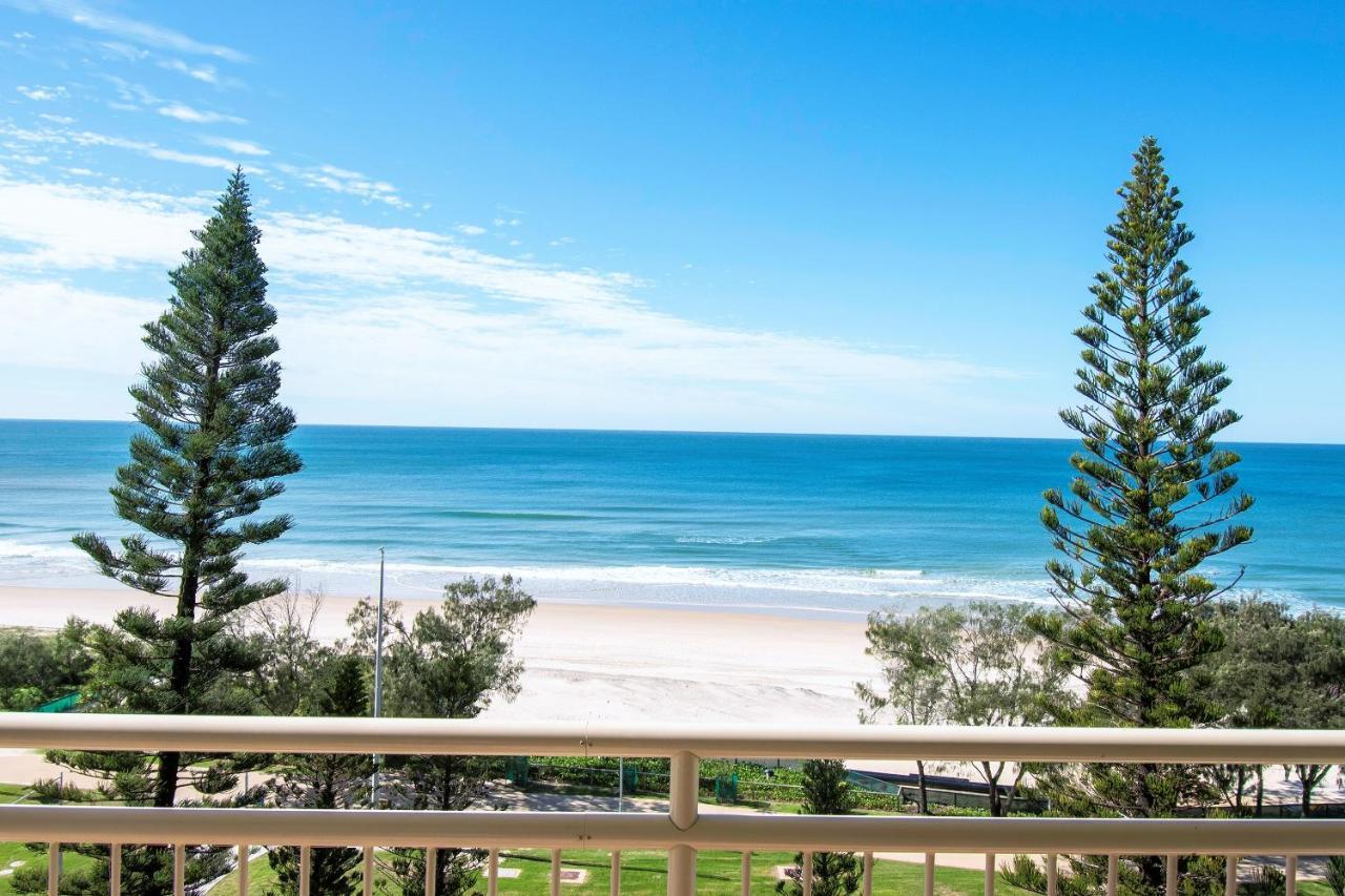 Seacrest Beachfront Apartments Surfers Paradise Gold Coast Exterior photo