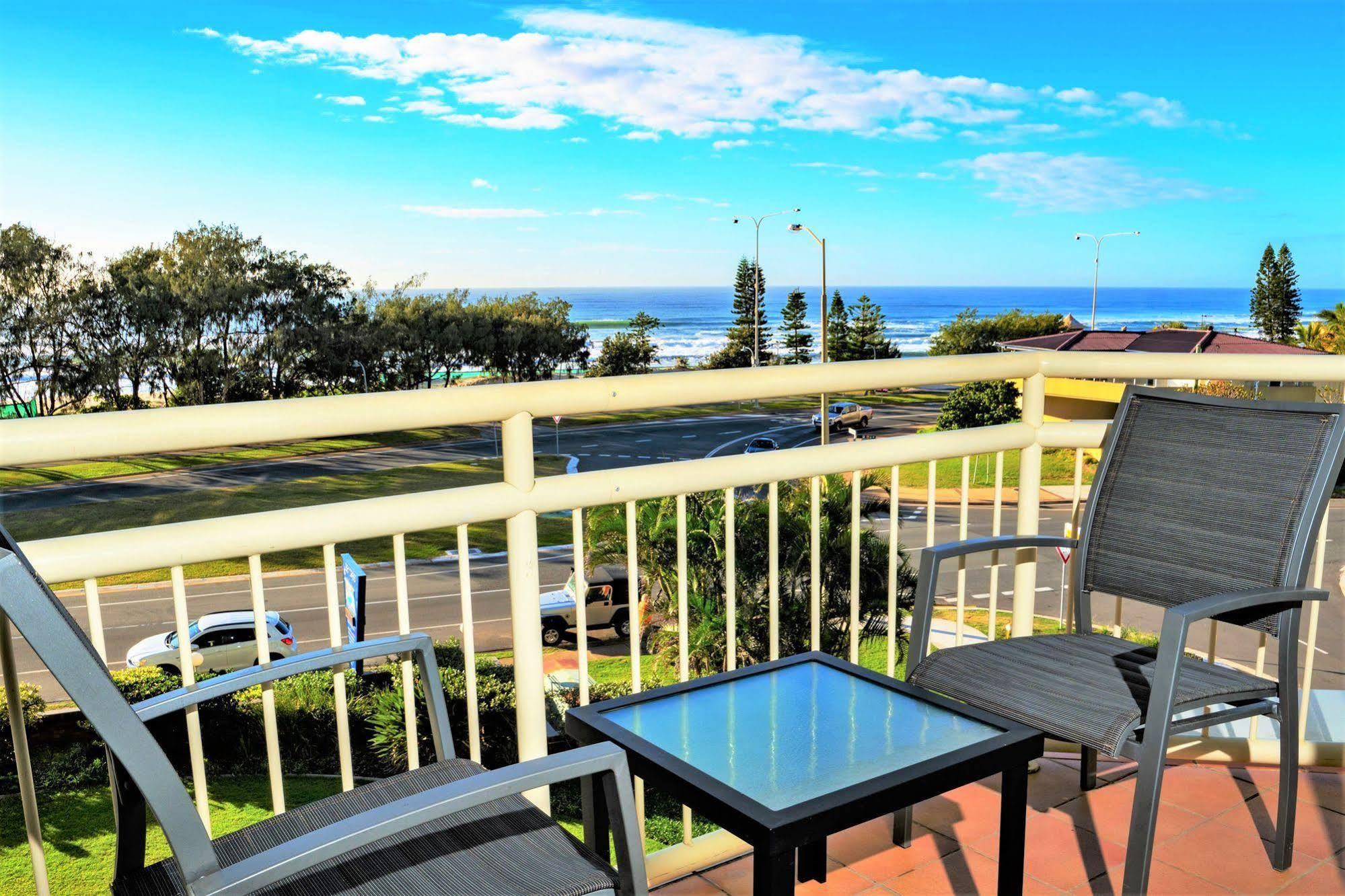 Seacrest Beachfront Apartments Surfers Paradise Gold Coast Exterior photo