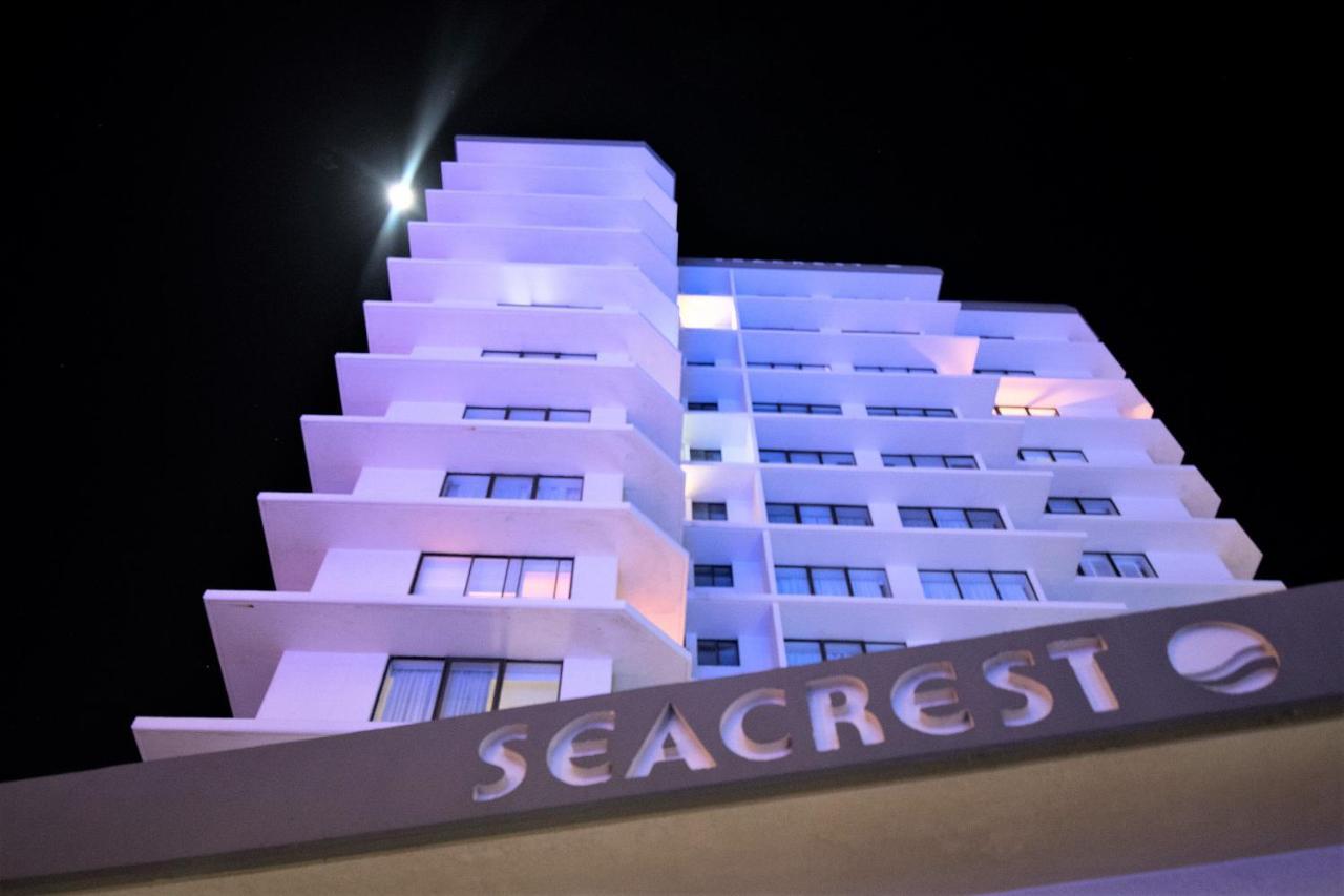 Seacrest Beachfront Apartments Surfers Paradise Gold Coast Exterior photo